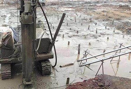 建筑项目中结构胶